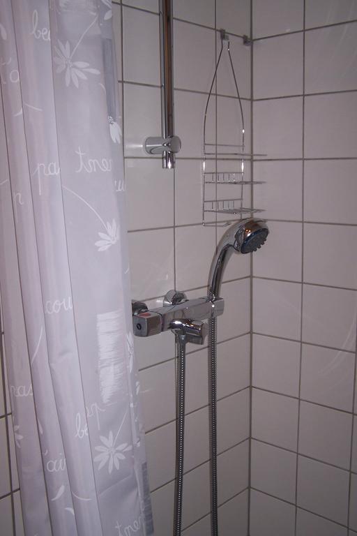 Salomony Chambre D'Hotes Marcols-les-Eaux Szoba fotó